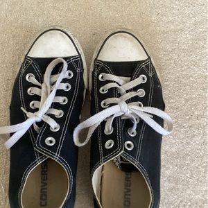 black converse
